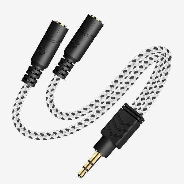 Dukabel Headphone Splitter