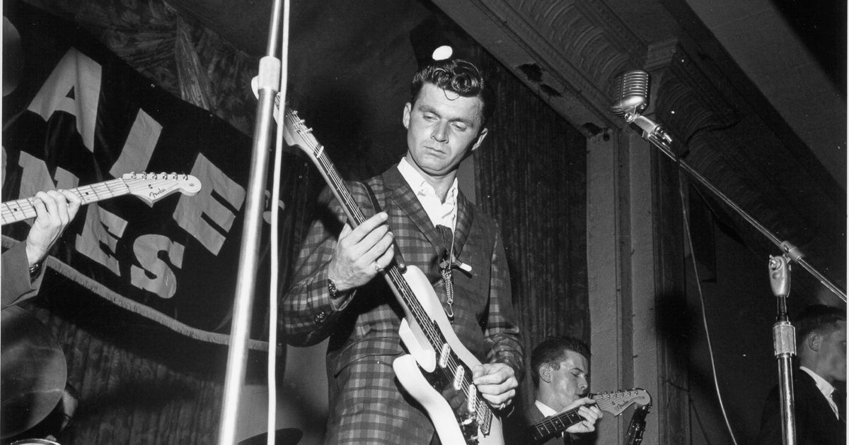 Dick Dale, the King of Surf Guitar, Dead at 81