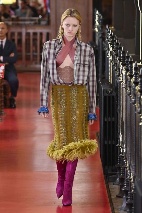 Valentino - Runway - Paris Fashion Week - Ready to Wear Spring/Summer 2027