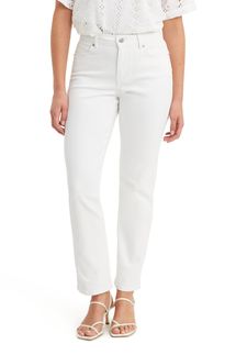 Levi’s Women's Classic Straight Fit Jeans