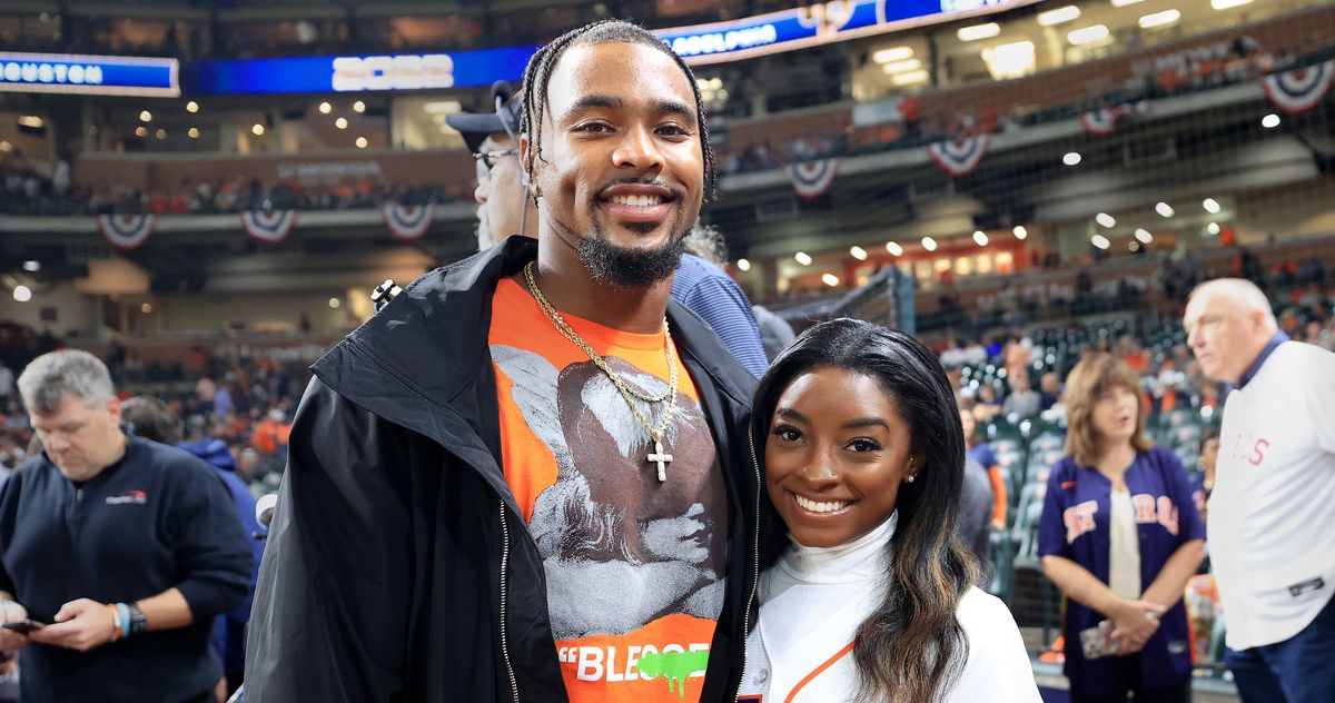 Simone Biles's Husband Jonathan Owens Says He's the 'Catch