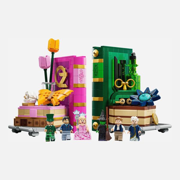 Lego Glinda & Elphaba Bookends