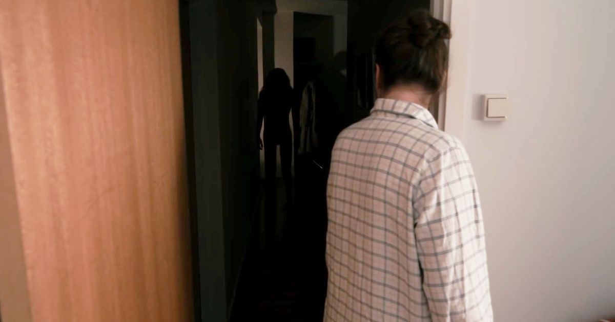 Lights Out Is Getting a Sequel, Hopefully Titled Lights Still Out