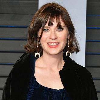 Zooey Deschanel Leads Hollywood Bowl's Beauty and the Beast