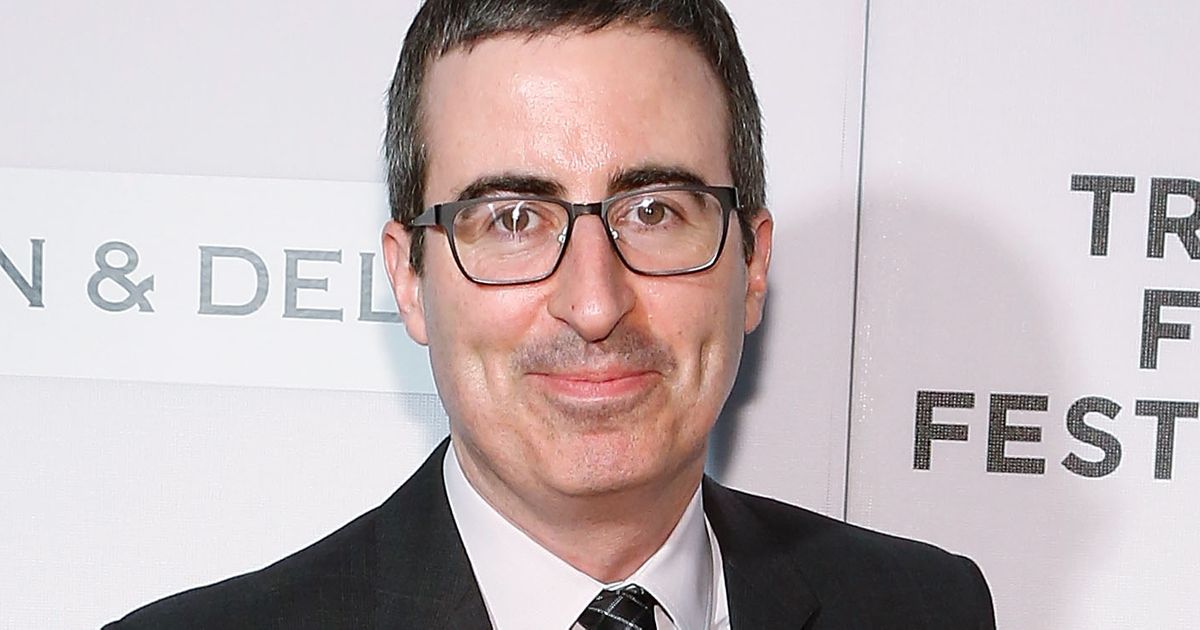 John Oliver Will Attend Trump’s Inauguration Like the ‘String Quartet ...