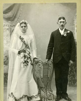 Late 1800s hotsell wedding dresses