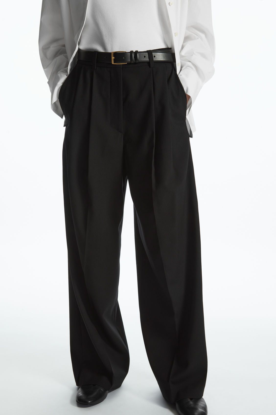 Black Belted High Waist Trousers | New Look