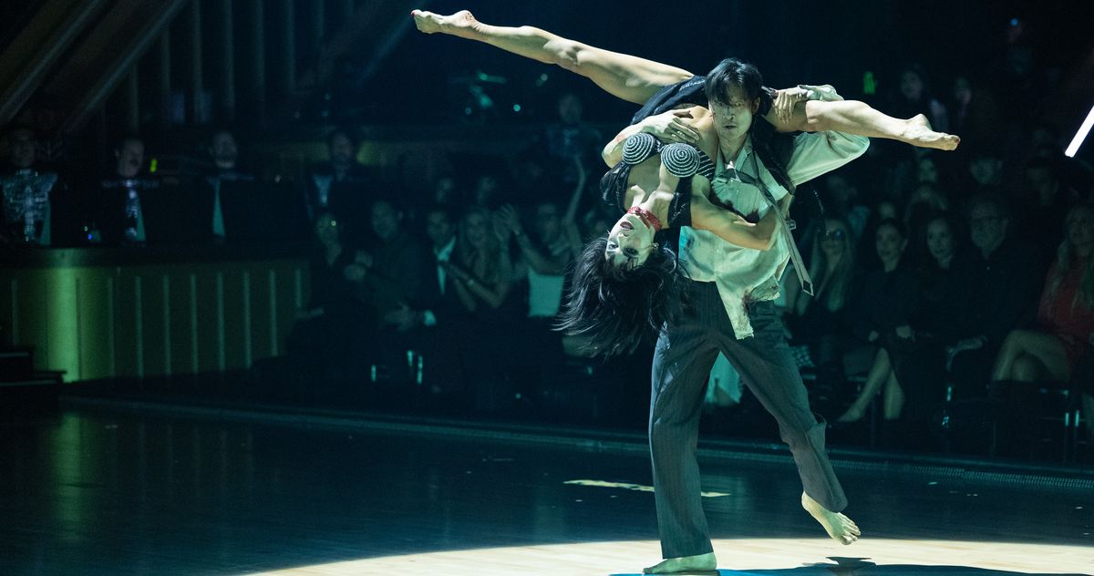 Dancing With the Stars Recap: Trick and Kick or Treat