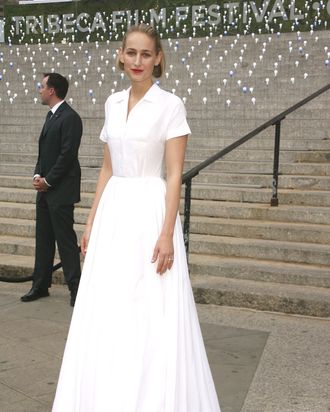 Leelee Sobieski.