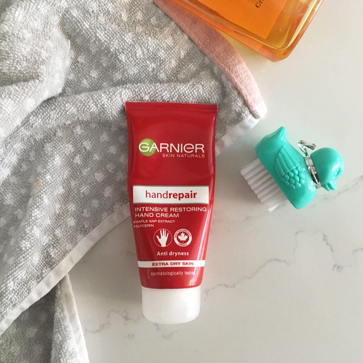 Garnier Hand Repair Intensive Restoring Hand Cream Extra Dry Skin 100ml Garnier Hand Repair Intensive Restoring Hand Cream Extra Dry Skin 100ml