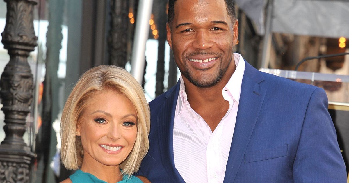 凱利·裡帕（Kelly Ripa）解釋了為什麼她基本上讓邁克爾·斯特拉漢（Michael Strahan）離開居住早期的