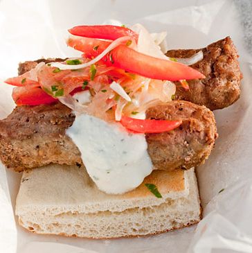 Julia Jaksic，仅限员工