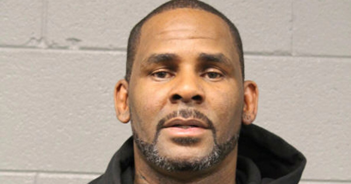 R. 凱利 (R. Kelly) 未能支付保釋金，在監獄裡度過了第二個晚上