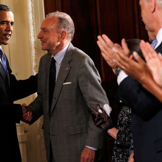 President Barack Obama (L) greets Sen. Arlen Specter (D-PA) (2nd-L) during a reception in honor of Jewish American Heritage Month May 27, 2010 in the East Room of the White House in Washington, DC. The reception was to celebrate Jewish American heritage and its contributions to American culture. 