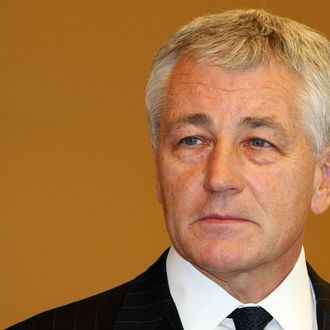 US Senator Chuck Hagel waits for his meeting with Japanese Prime Minister Taro Aso in Tokyo on October 16, 2008. Senator Hagel is here on a three-day visit. 