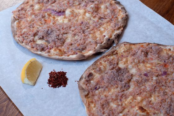 Lahem Bi Ajine: ground beef, tomato and onion