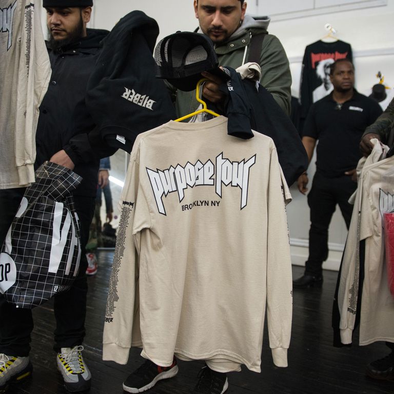 See the Chaos at Justin Bieber’s VFiles Pop-Up