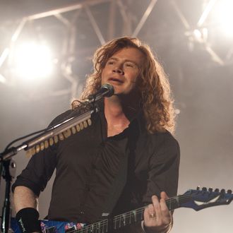 CHICAGO, IL - FEBRUARY 10: Dave Mustaine of Megadeth performs at the Aragon Ballroom on February 10, 2012 in Chicago, Illinois. (Photo by Daniel Boczarski/Getty Images)