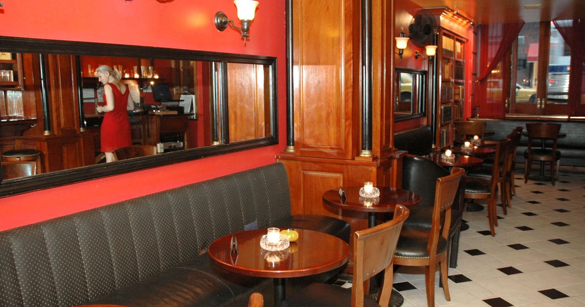 Lexington Bar and Books New York Magazine The Thousand Best