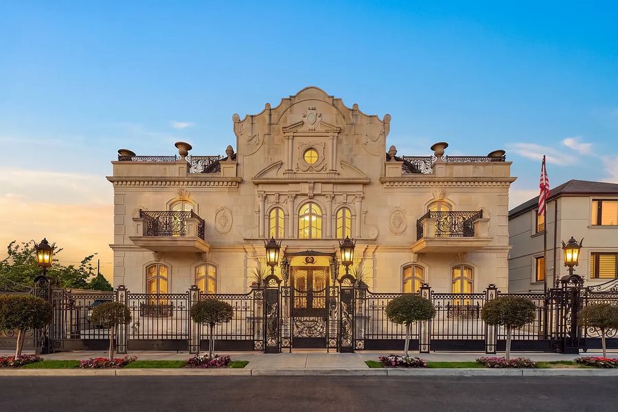 The Largest Mansion in Manhattan Beach Is for Sale