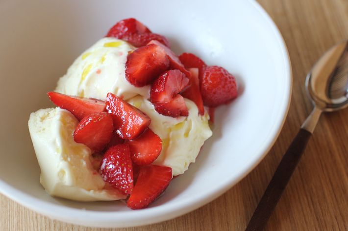 Fromage blanc ice cream, macerated strawberries, olive oil.