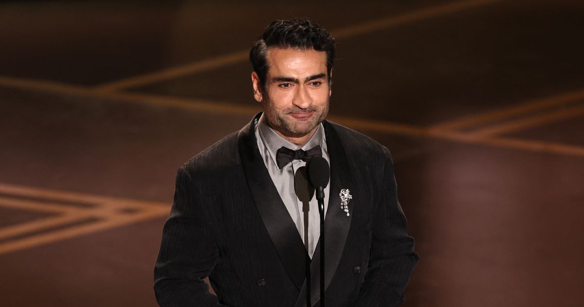 The Oscars Got a … Tie?!