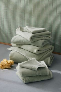 Brooklinen Classic Bath Towels