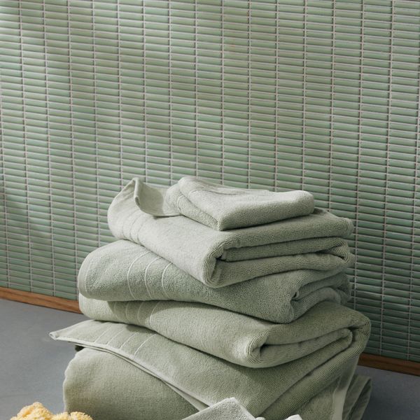 Brooklinen Classic Bath Towels