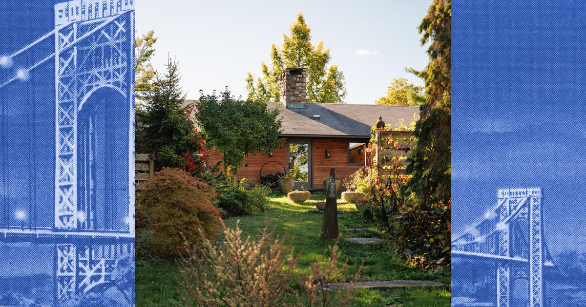 Mid-Century Hillsdale Home Features Pool and Artist's Studio