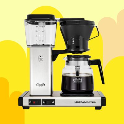 https://pyxis.nymag.com/v1/imgs/0a7/f04/3ac8e3ae61ce4f6e2ec77c248c524cdff5-coffee-maker.rsquare.w400.jpg
