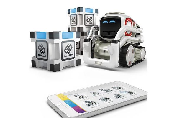 Anki Cozmo