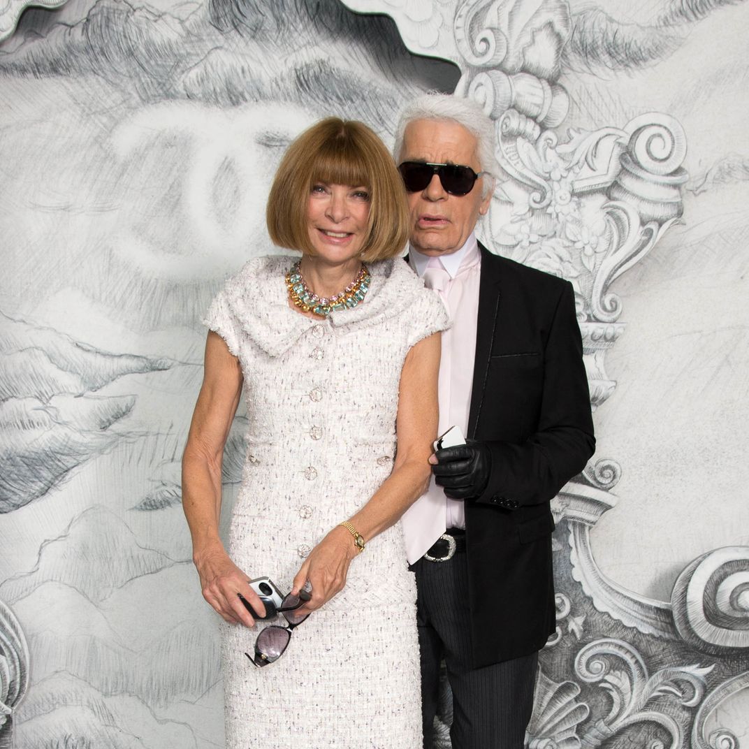 Karl Lagerfeld Anna Wintour in-store appearance Karl Lagerfeld Chanel  Collection Macy's Launch Macy's Herald Square Department Stock Photo - Alamy