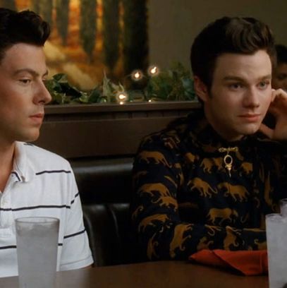 Finn is thinking, Why am I at a diner with David Silver? Am I in one of those comas where I think it’s 1993? Kurt is thinking, Finn is so precious to me. Am I precious to him? We should hug it out with my synthesizer.