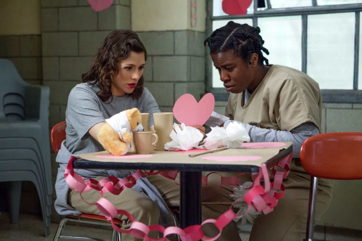 orange is the new black cast hair dresser Orange Is The New Black Cast, 5 Years Later