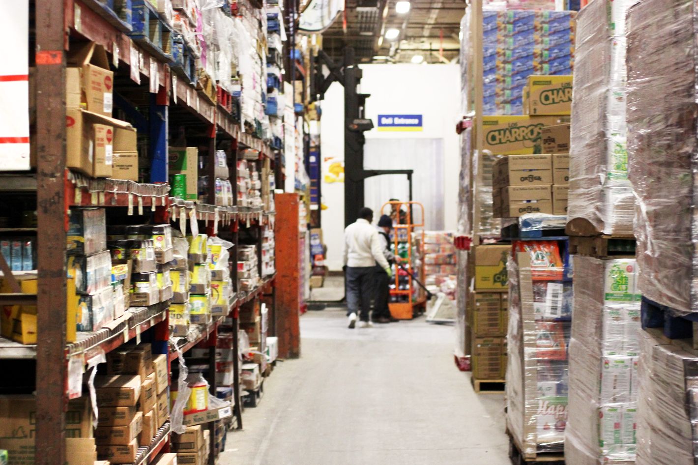 Inside Jetro, a Truly Intense RestaurantSupply Store