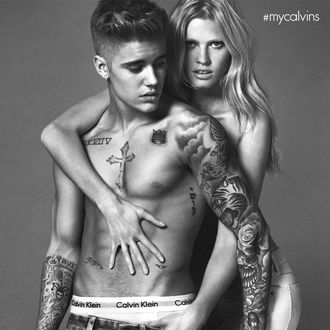 pef التجارة مساعد justin bieber calvin klein photoshopped