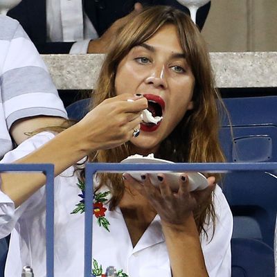 Alexa Chung knows good tennis eats.