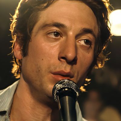 Springsteen: Deliver Me from Nowhere Offers 2 Sides of Bruce