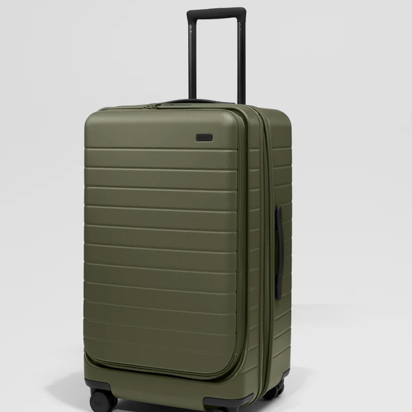 Away Topside Medium Trunk