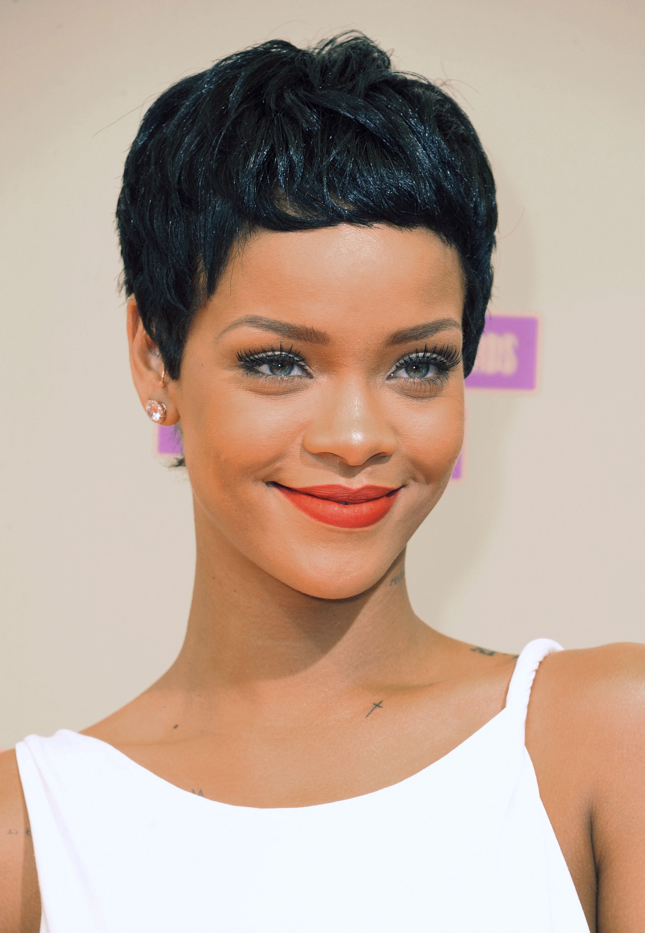 Rihanna short pixie cut
