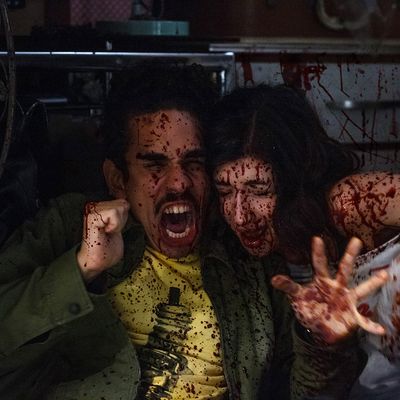 New Blood-Soaked Images from Ash vs Evil Dead TV Series on Starz - 615 Film