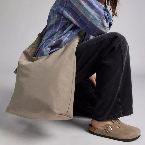 Baggu Large Nylon Sling Bag - Dove