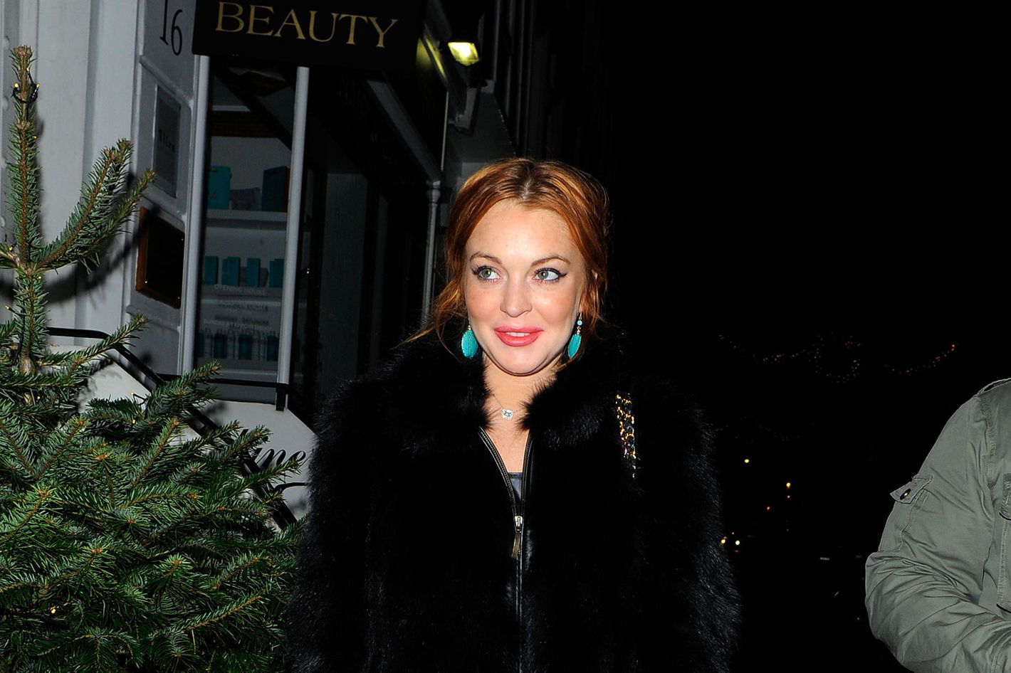 Lindsay Lohan Revives Leggings As Pants