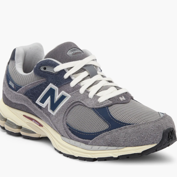 New Balance 2002R Sneaker (Men)