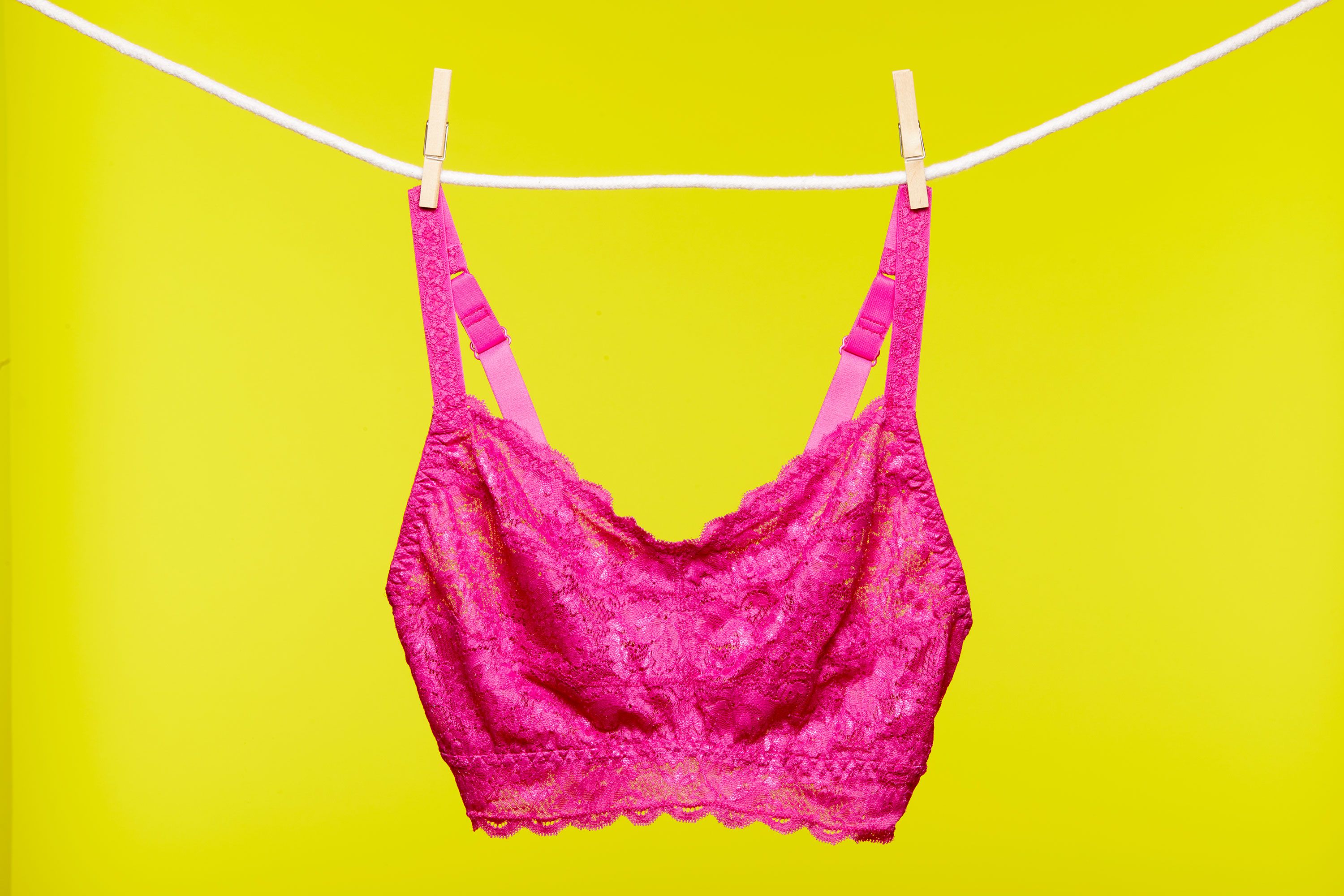 13 Best Wireless Bras for Large Breasts 2022 The Strategist photo