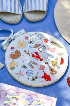 MakeBox & Co Summer Icon Embroidery Kit