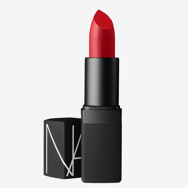 Lips lipstick wear red thin can How To