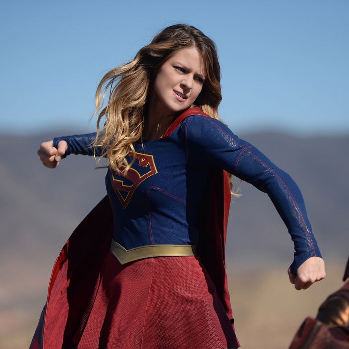 Sexy supergirl pictures