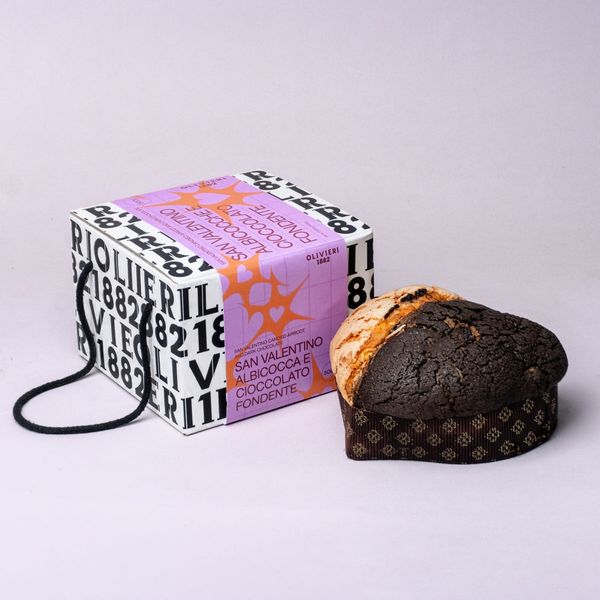 Olivieri 1882 San Valentino Candied Apricot and Dark Chocolate