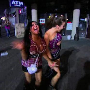 Snooki, JWoww reflect on 'controversial' 'Jersey Shore' punch